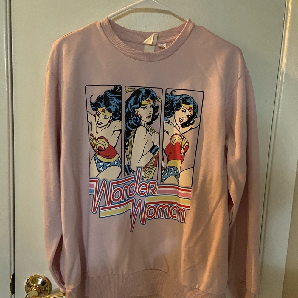 H&M Wonder Woman Sweatshirt